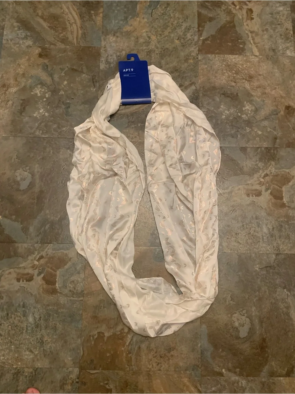 Apt. 9 white scarf, NWT